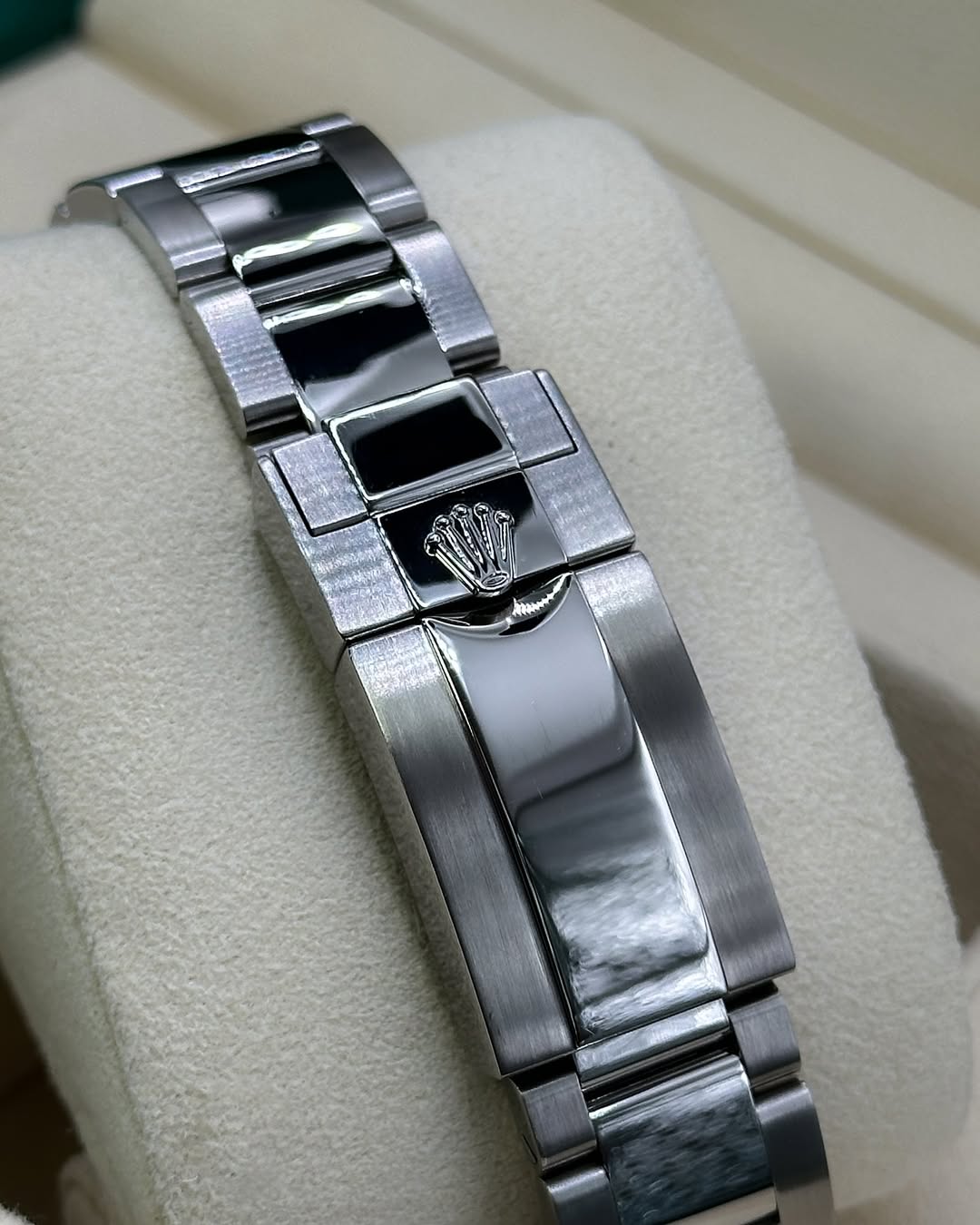 RLX Date premium quality chain watch