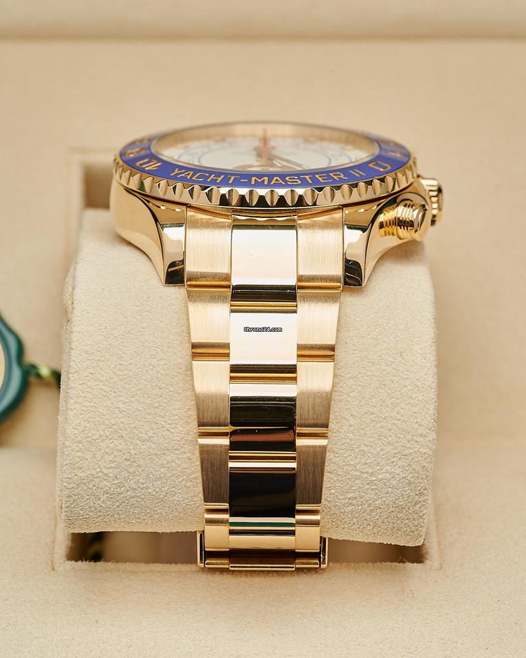RLX GMT-Master II – Custom “Batman” Blue-Bezel Edition Golden
