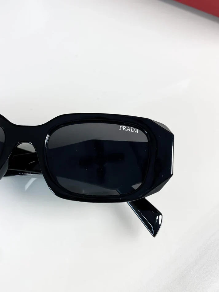 PR_ADA Black