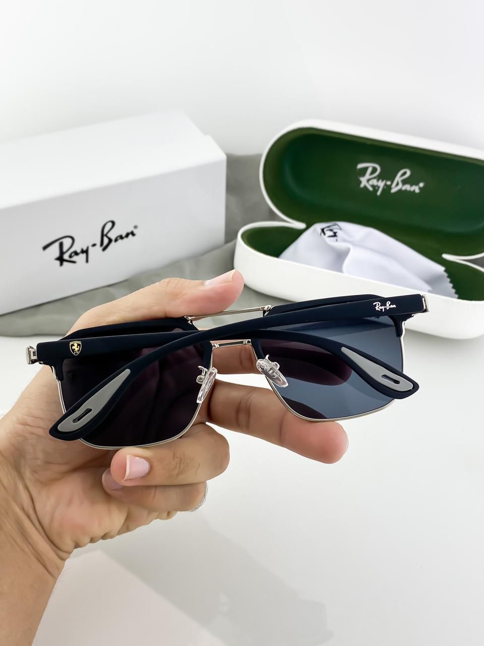 Ray_ba_n 7452