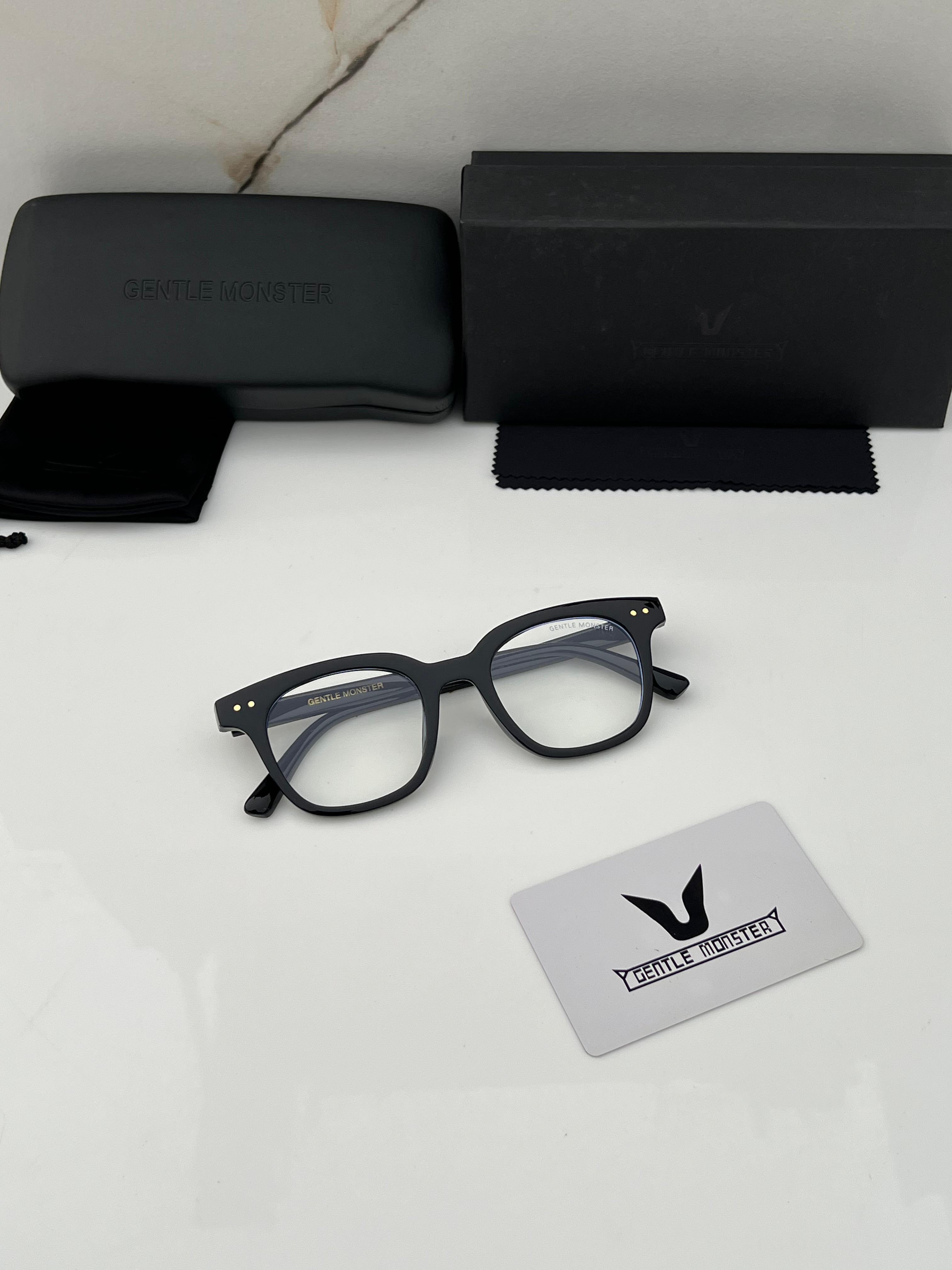 Gen black plano  A