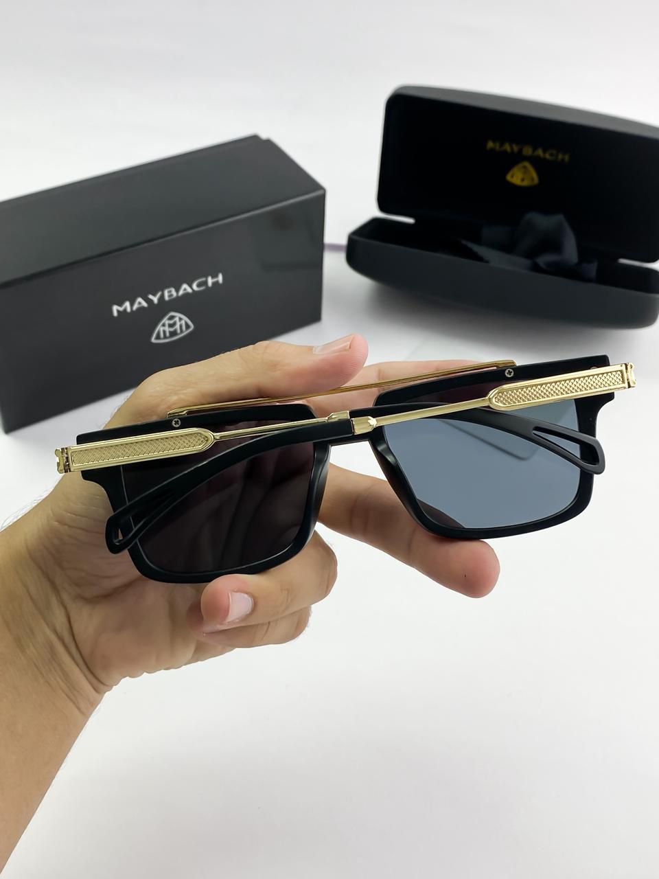 MAYB GOLD BLACK LH035