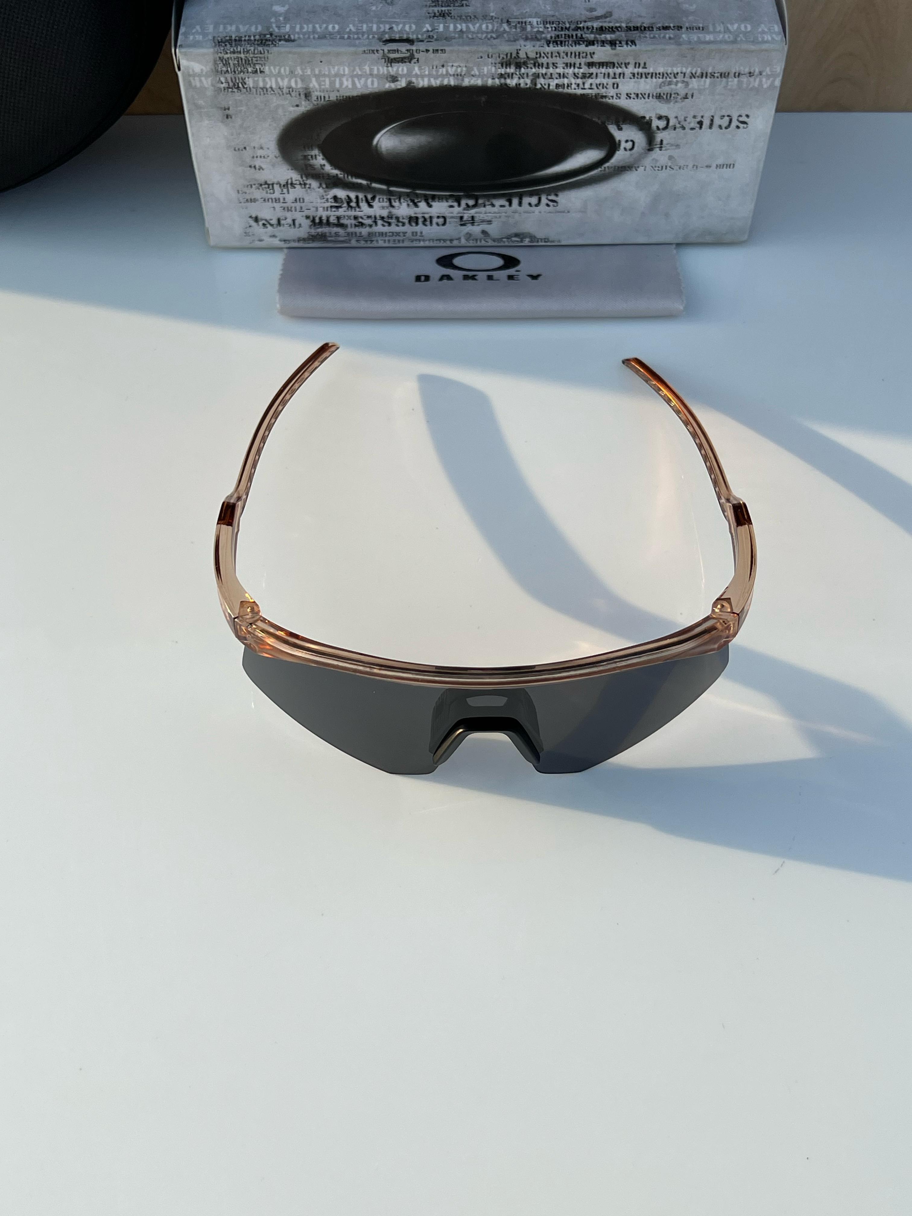 Oakley 4929 peach