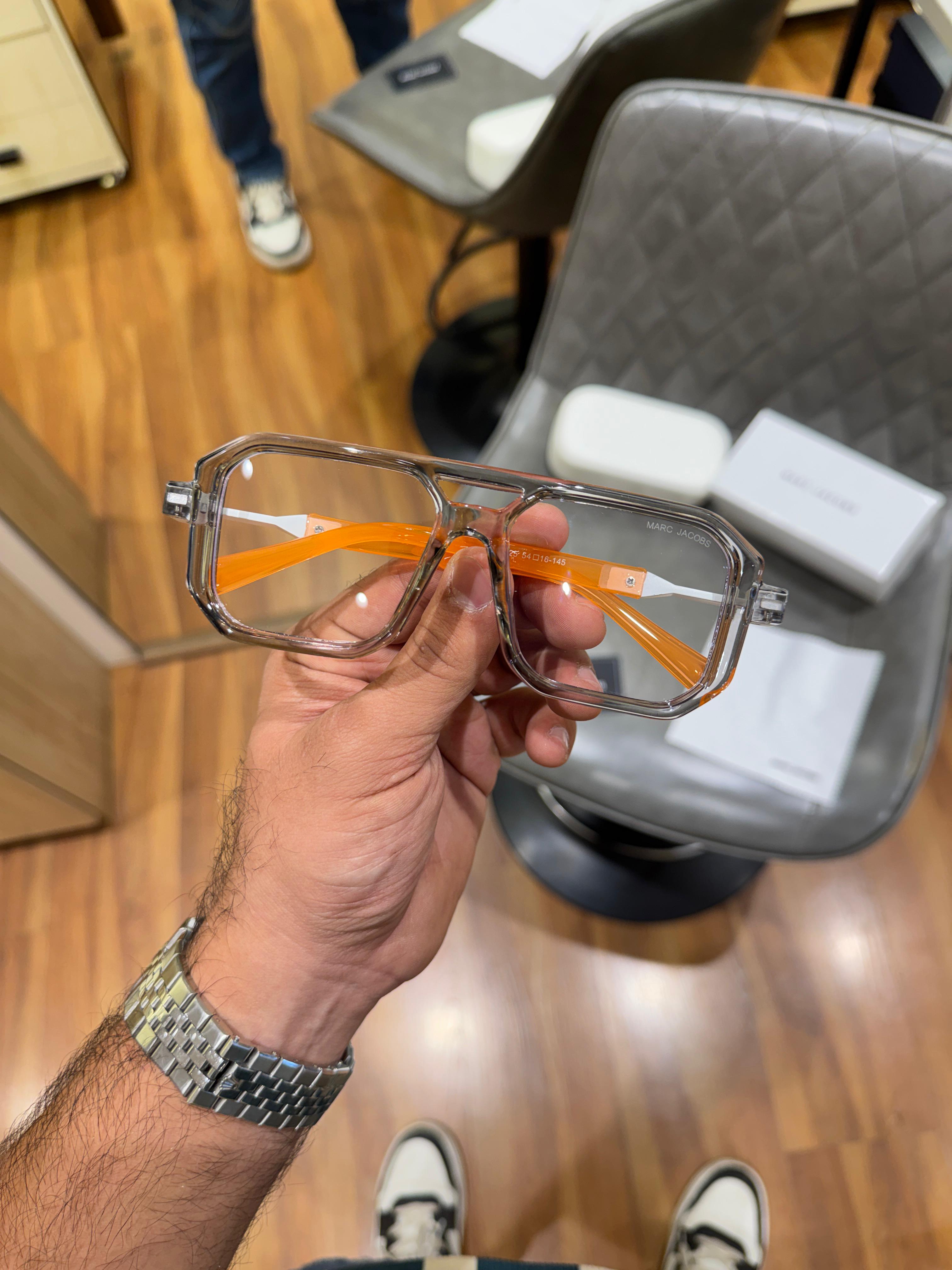 Marc jac_obs 6125 grey orange