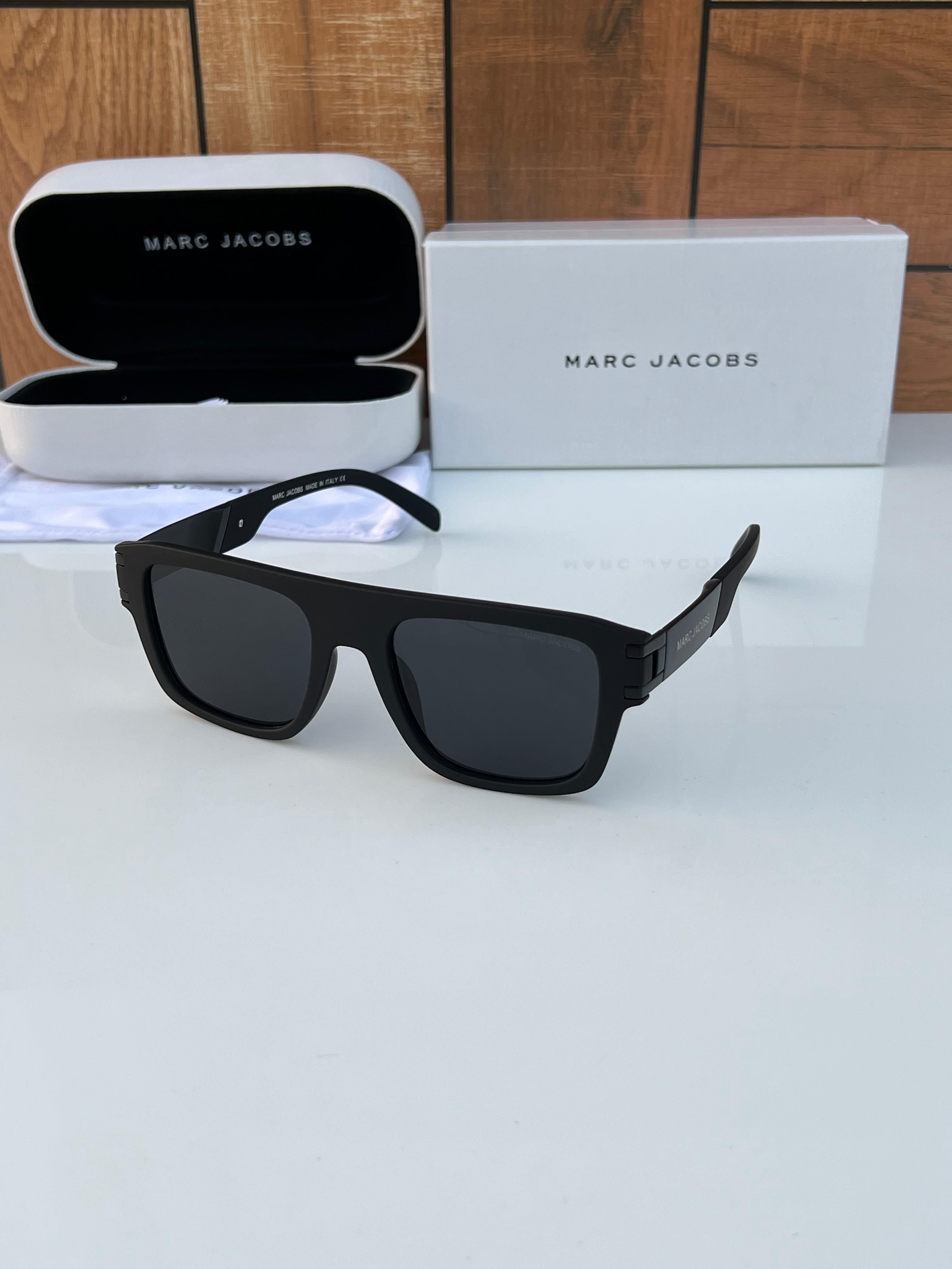 Marc_jacob_s 4620