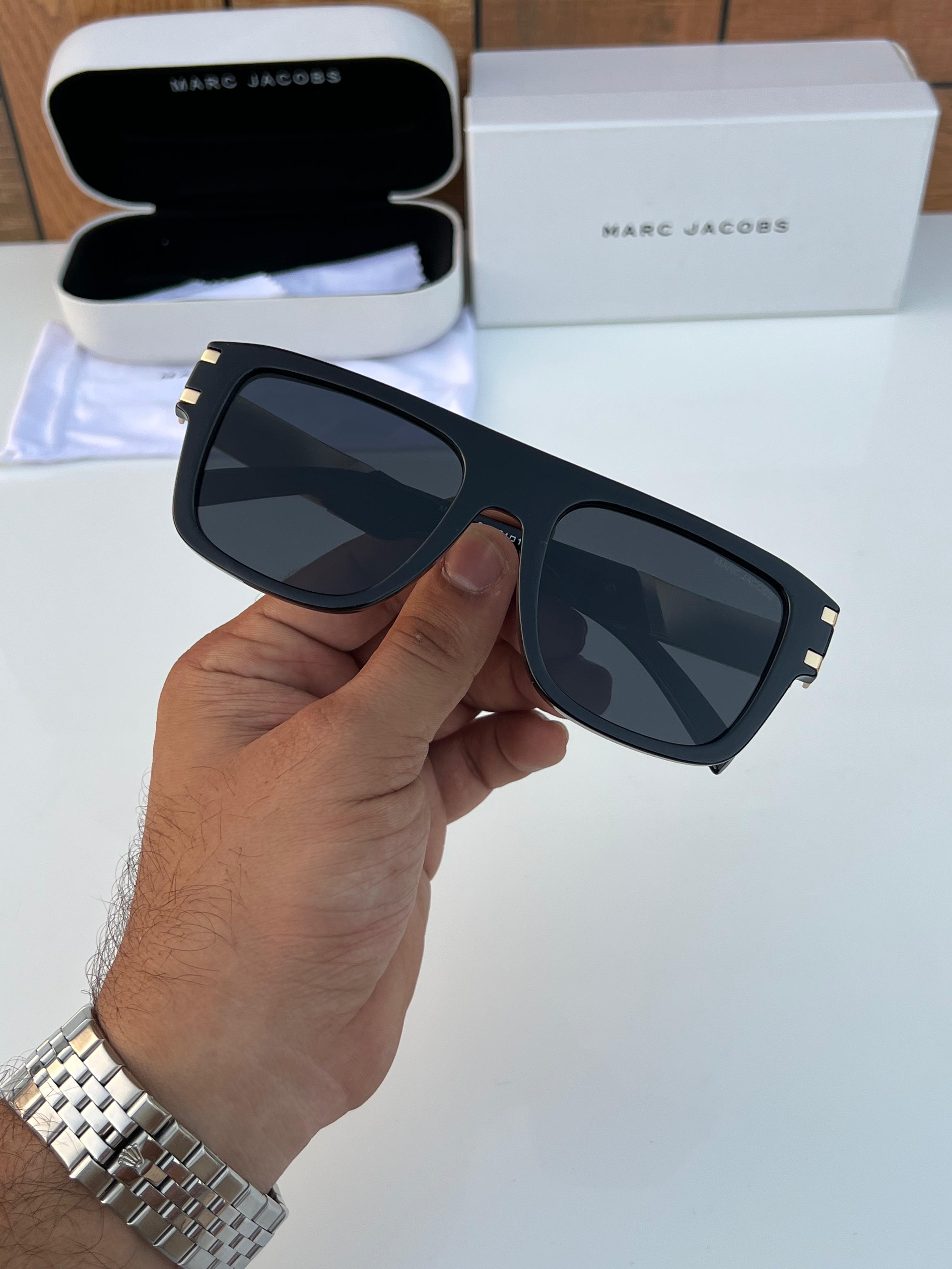 Marc_jacob_s 7900
