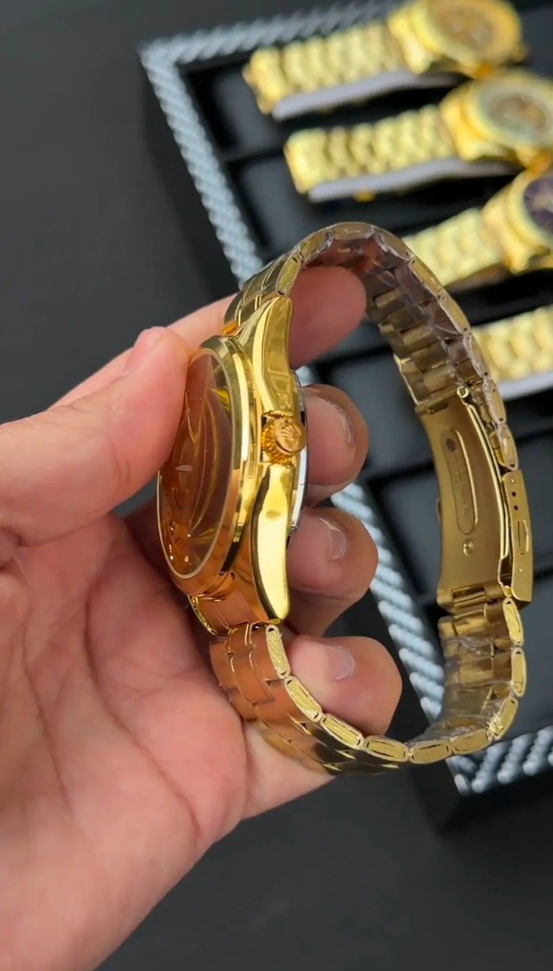RLX Gold Open Heart